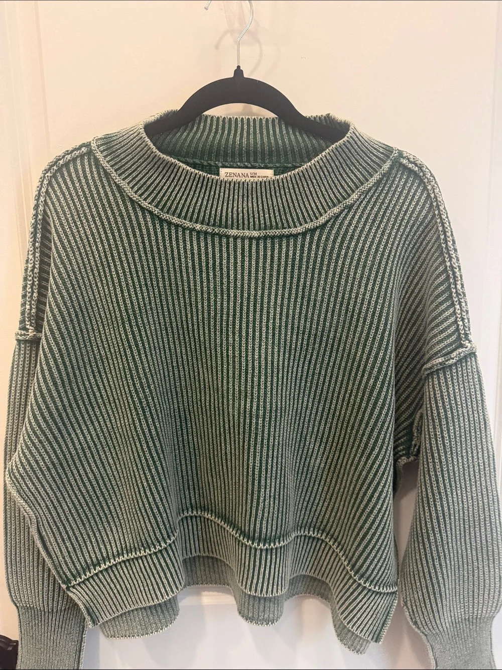 ZENANA Ribbed Green Crewneck Women's Sweater S/M